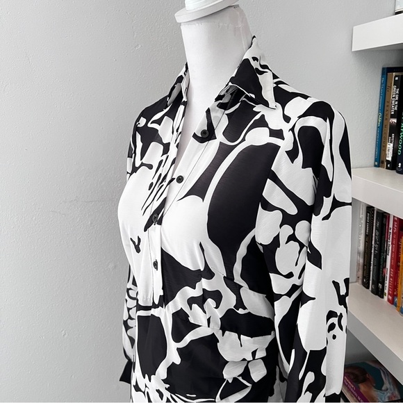 AREA STARS White & Black Sheath Dress, Size Medium - Picture 8 of 16